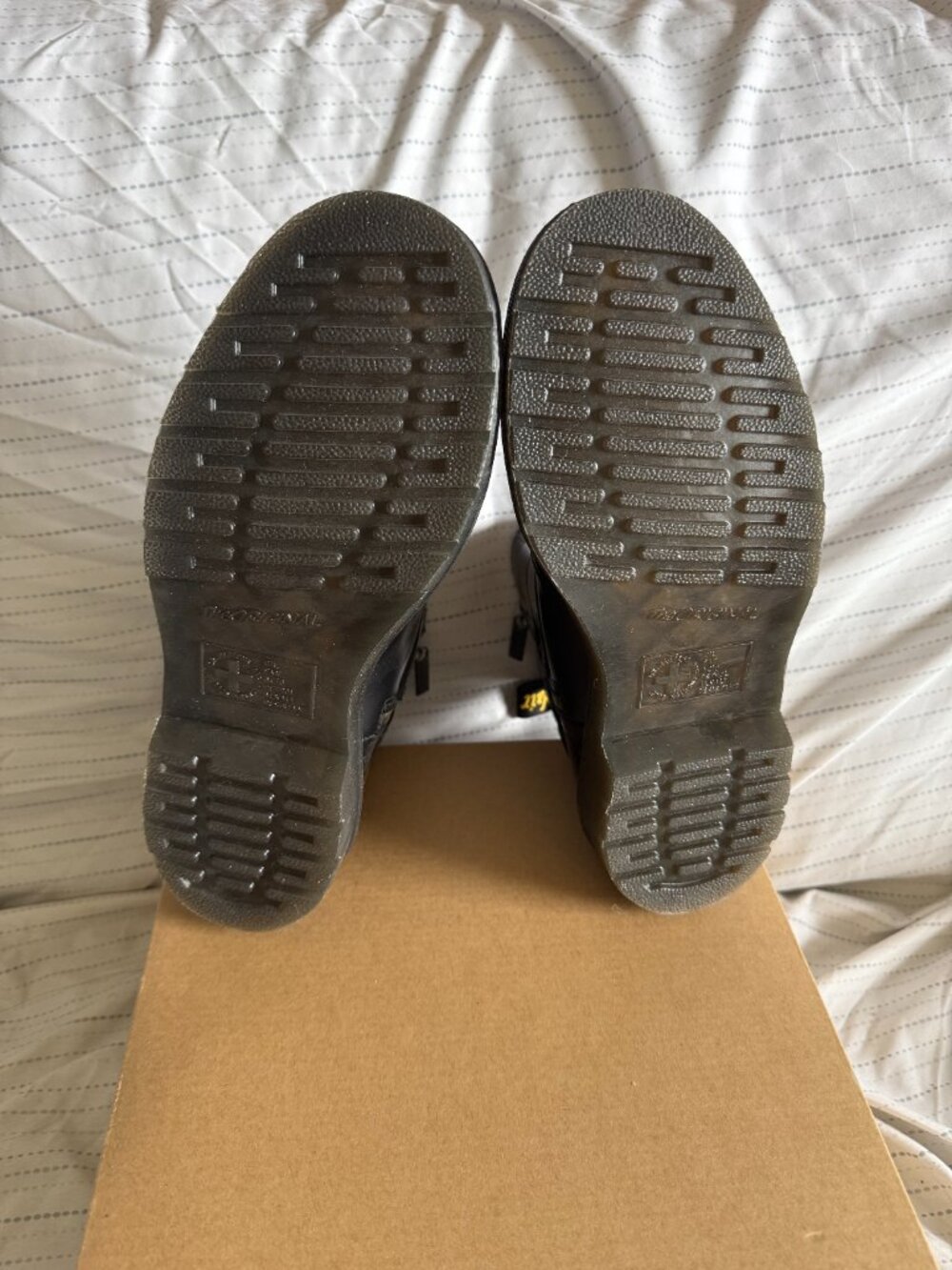 Dr. Martens Jaimes Leather Harness Chelsea Boot Women's UK5/EU38/US7 Black NIB - Picture 4 of 5